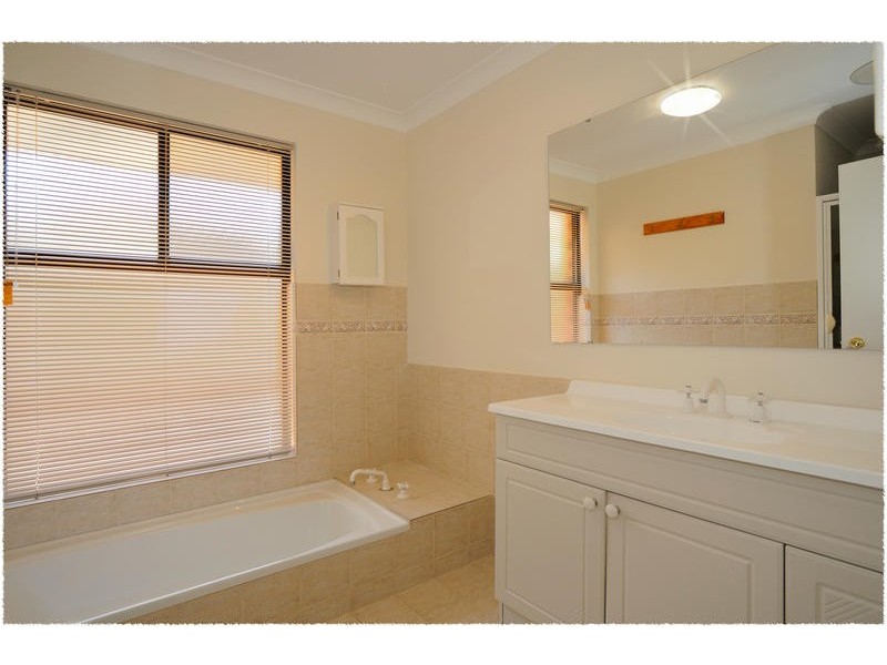 3 Clamp Court, Bibra Lake WA 6163