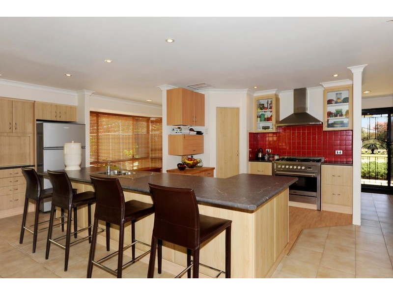 16 Wineberry Loop, South Lake WA 6164