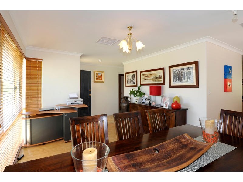 16 Wineberry Loop, South Lake WA 6164