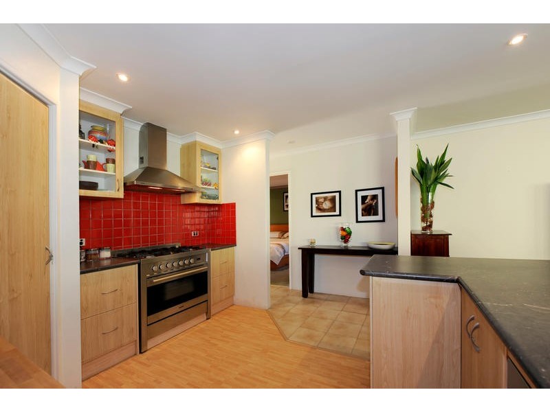 16 Wineberry Loop, South Lake WA 6164