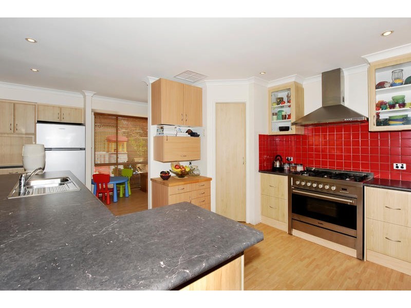 16 Wineberry Loop, South Lake WA 6164