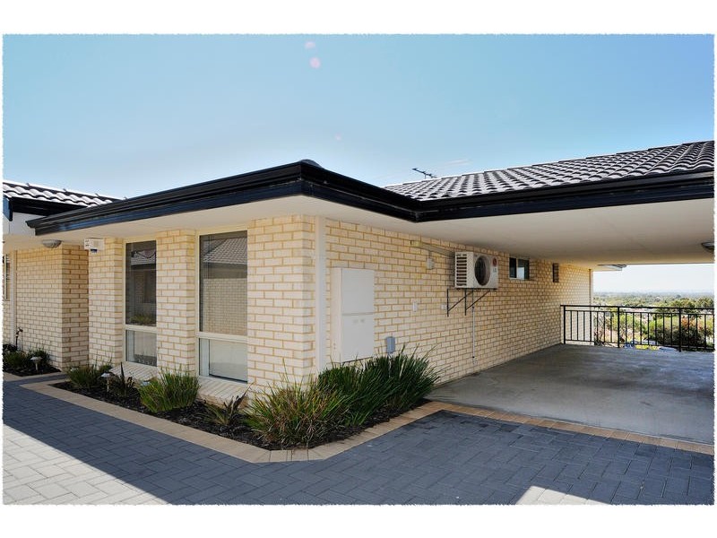 4/15 Giudice Way, Yangebup WA 6164