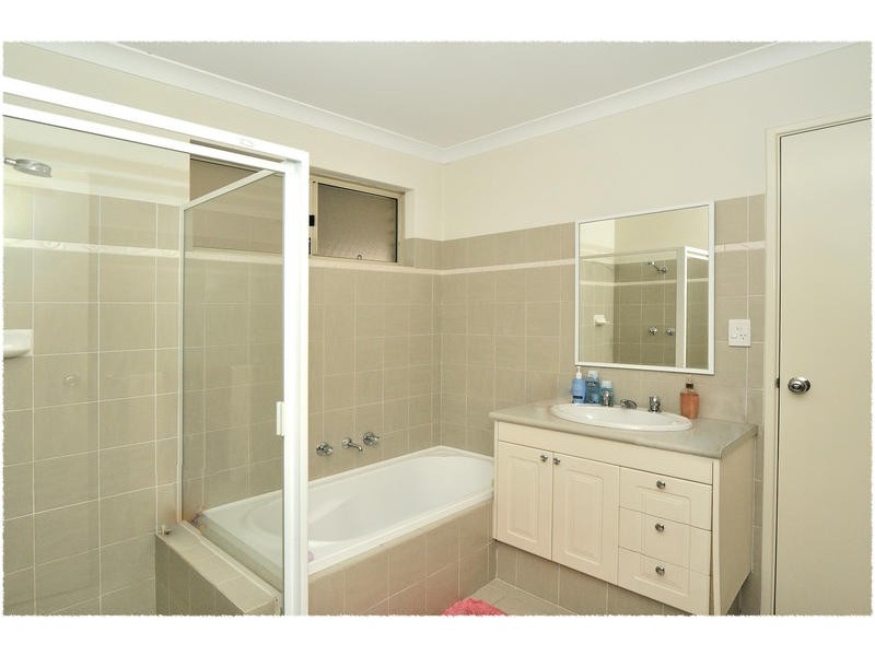 4/15 Giudice Way, Yangebup WA 6164