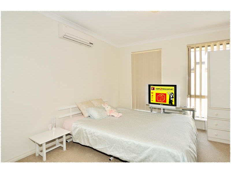 4/15 Giudice Way, Yangebup WA 6164