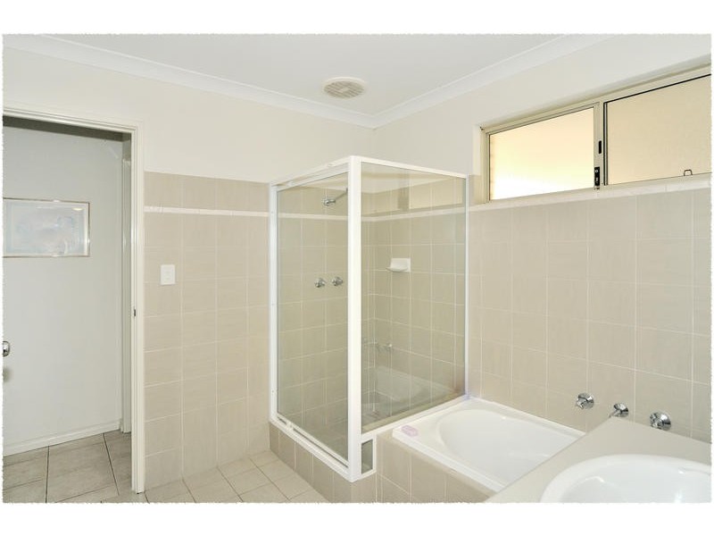 4/15 Giudice Way, Yangebup WA 6164