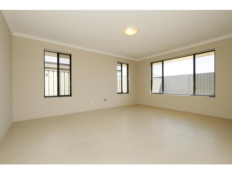 2 Wanarie View, Beeliar WA 6164