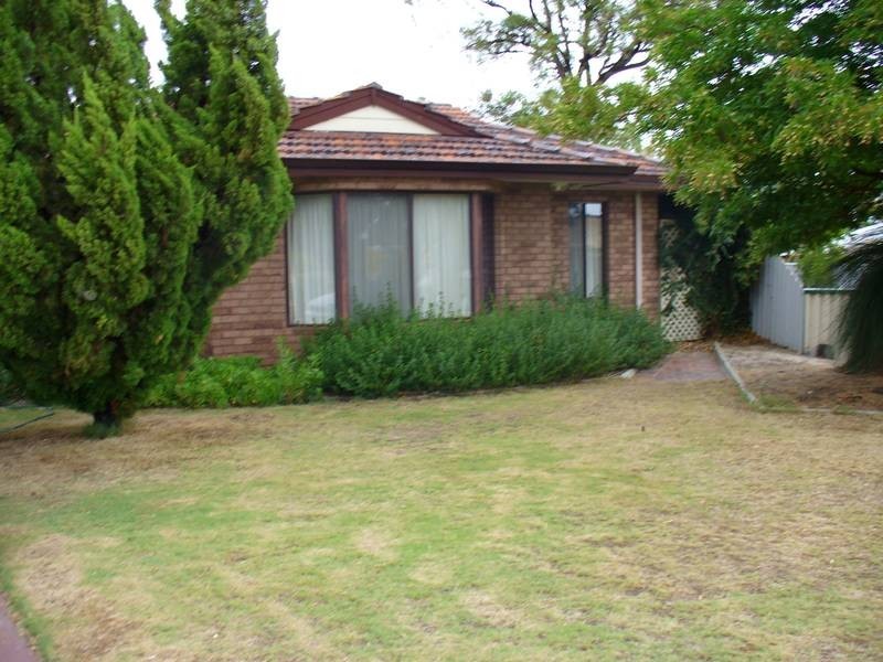 7 Chesnut Place, South Lake WA 6164