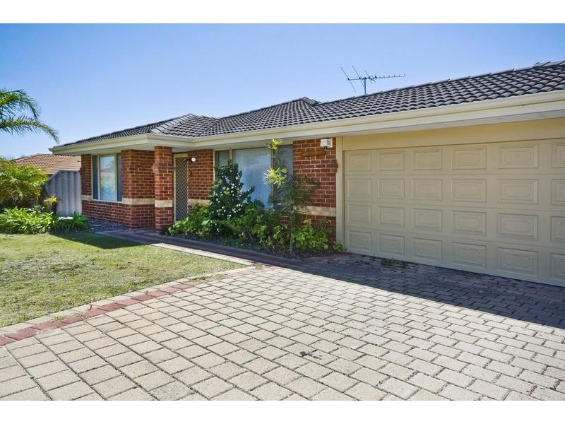 3 Minto Court, Success WA 6164