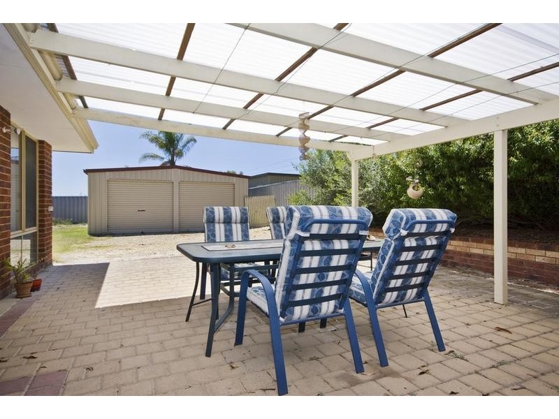 3 Minto Court, Success WA 6164