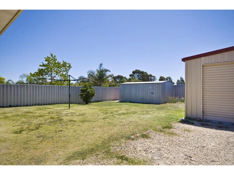 3 Minto Court, Success WA 6164