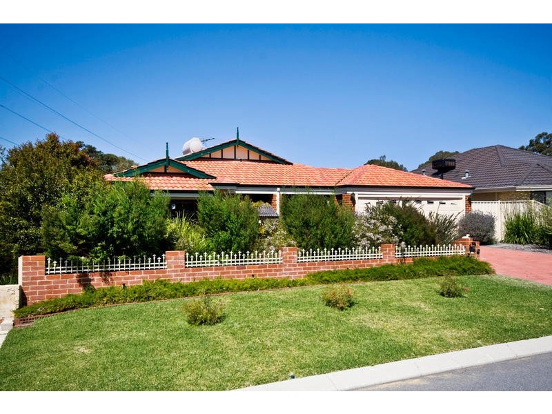 8 Colgrave Mews, South Lake WA 6164