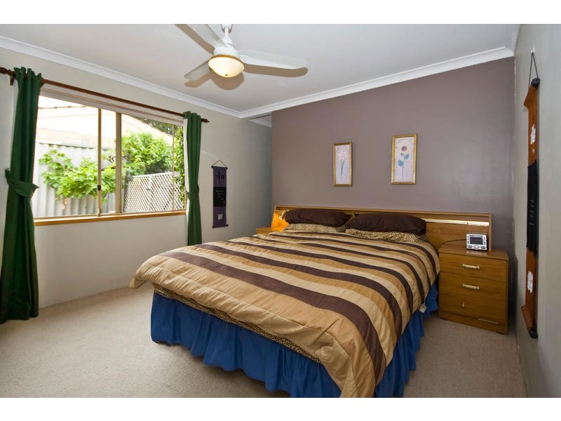 10 Annois Road, Bibra Lake WA 6163