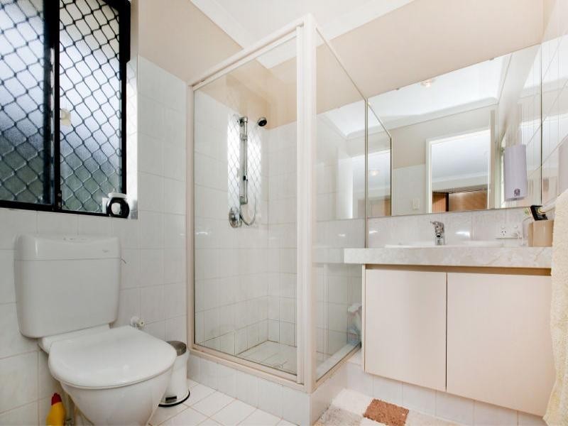 232 Bartram Road, Atwell WA 6164