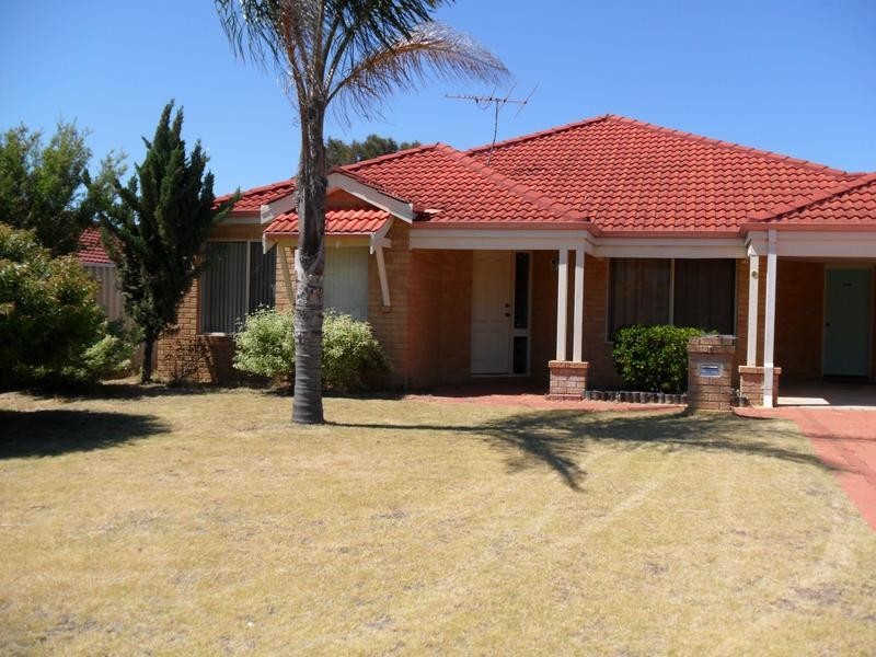 8 Leatherwood Rise, South Lake WA 6164