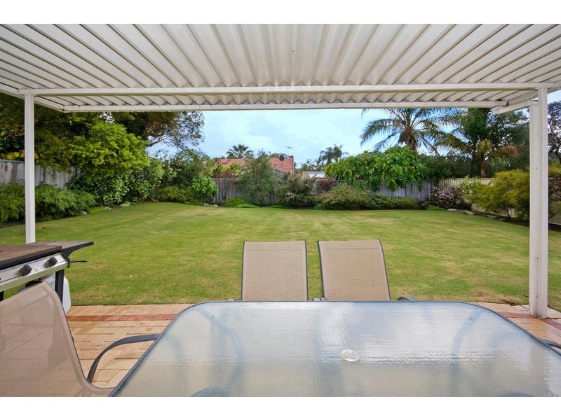 38 Lockett Street, Coolbellup WA 6163