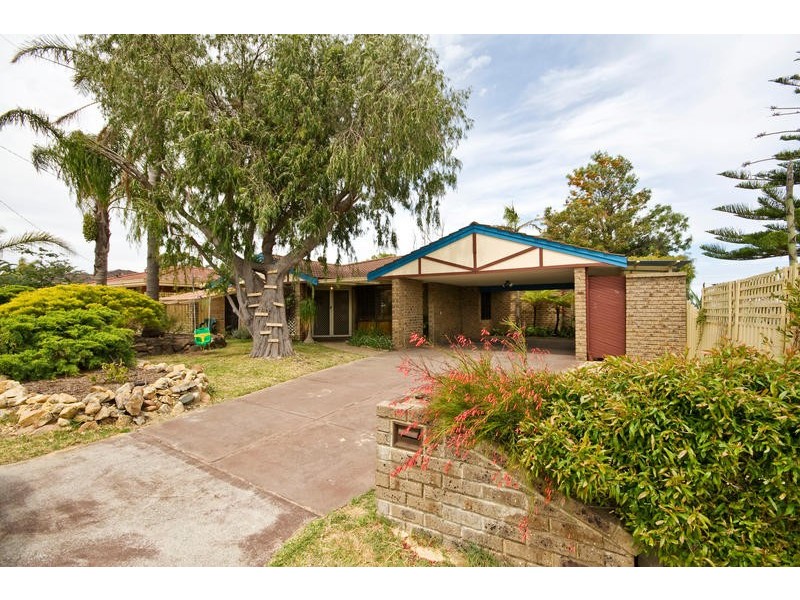 4 Karri Court, Yangebup WA 6164