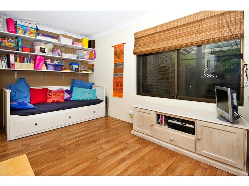 4 Karri Court, Yangebup WA 6164