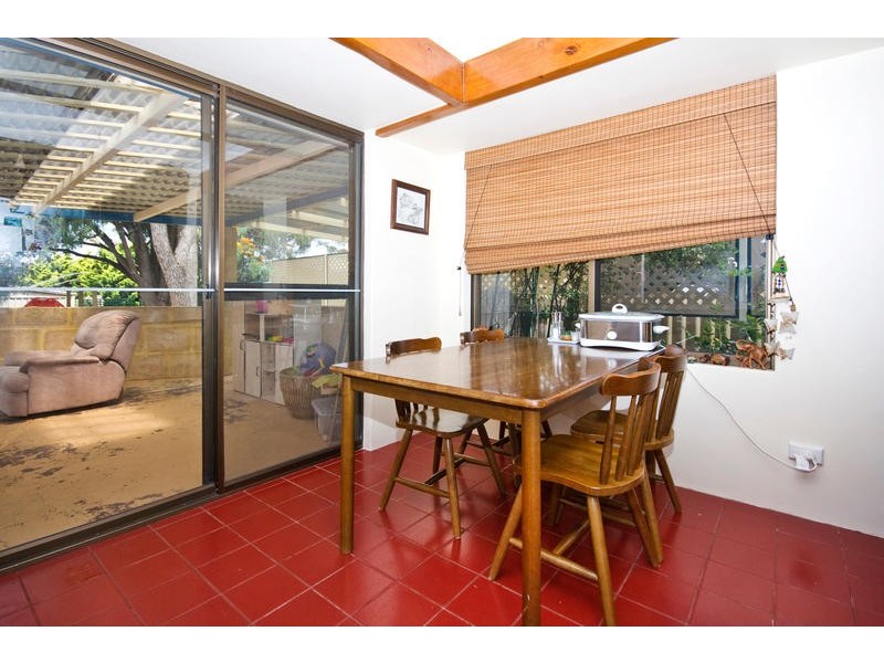 4 Karri Court, Yangebup WA 6164