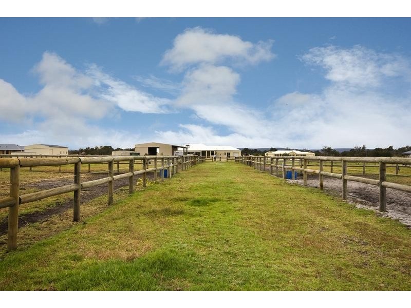 67 Honeymyrtle Loop, Forrestdale WA 6112
