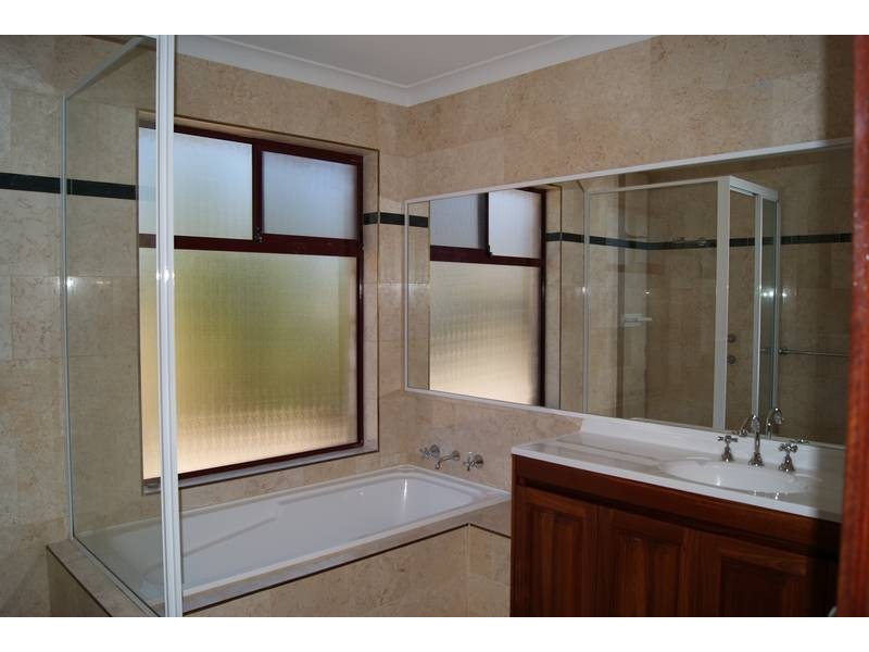 169B Edmund Street, Beaconsfield WA 6162