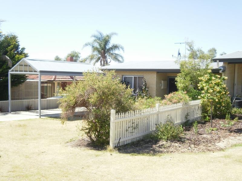 99A Cordelia Avenue, Coolbellup WA 6163