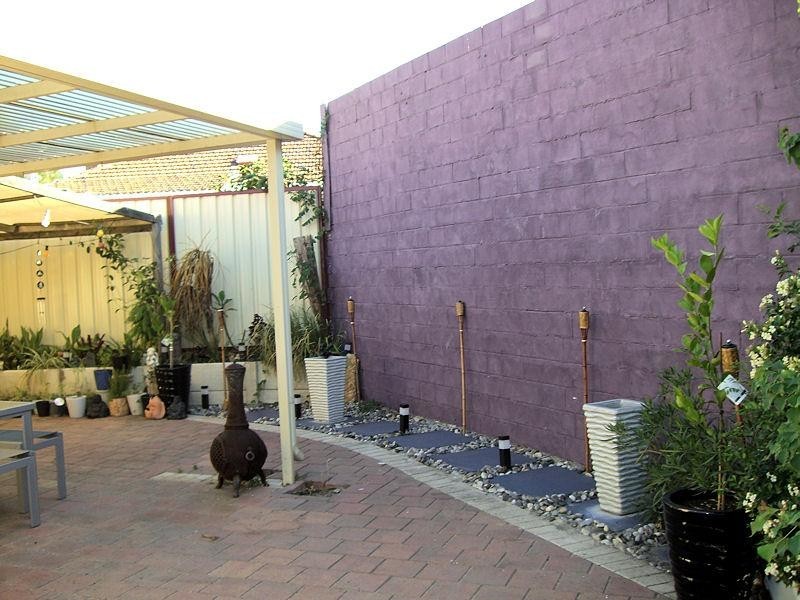 4 Pedersen Street, Cloverdale WA 6105