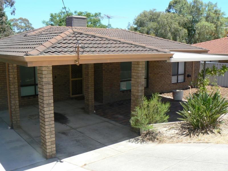 130 Elderberry Drive, South Lake WA 6164