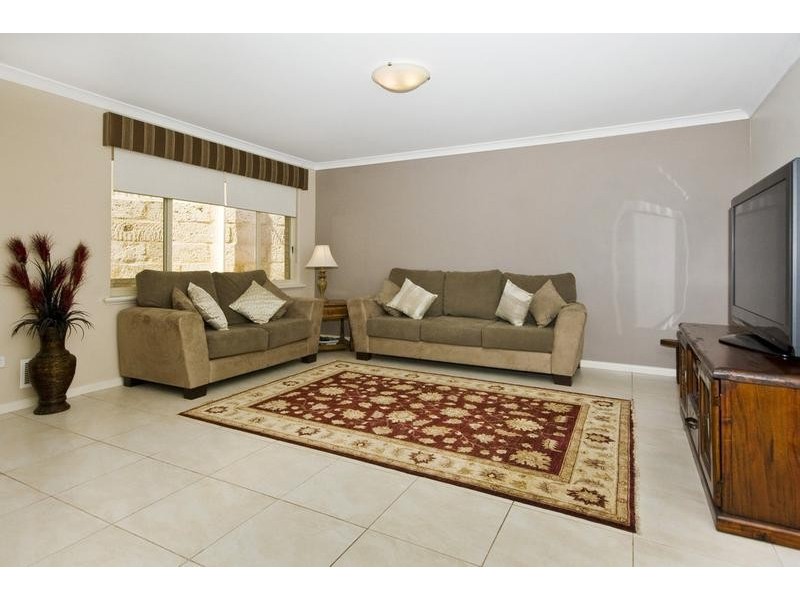 16 Giudice Way, Yangebup WA 6164