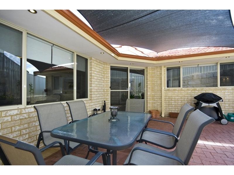 16 Giudice Way, Yangebup WA 6164
