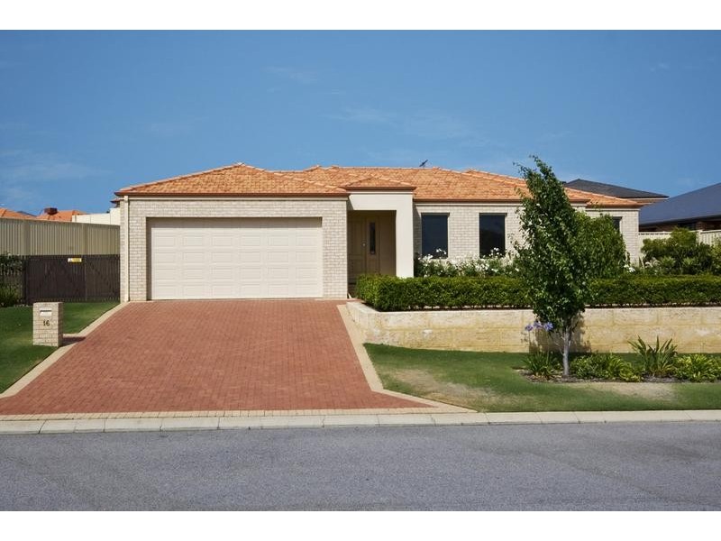 16 Giudice Way, Yangebup WA 6164