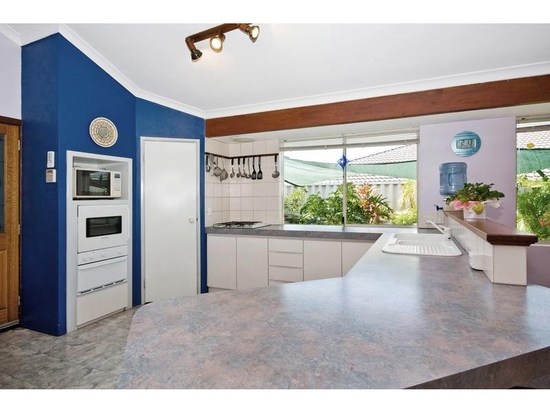 4 Centaury Close, Beeliar WA 6164