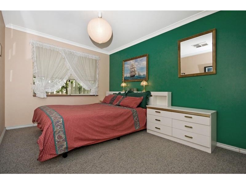 4 Centaury Close, Beeliar WA 6164