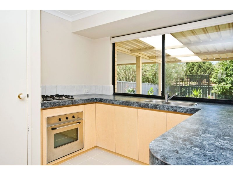 16 Wauhop Circle, Beeliar WA 6164