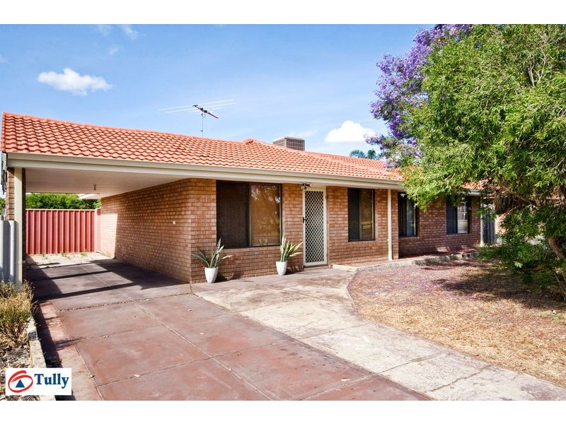 79 South Lake Drive, South Lake WA 6164