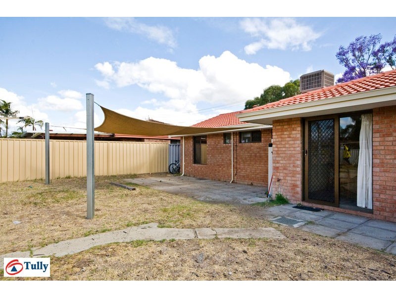 79 South Lake Drive, South Lake WA 6164