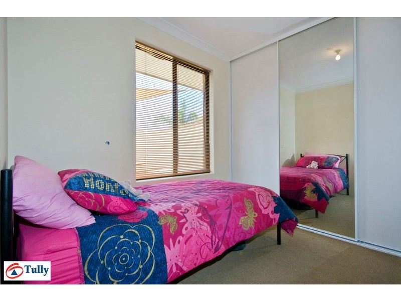 79 South Lake Drive, South Lake WA 6164