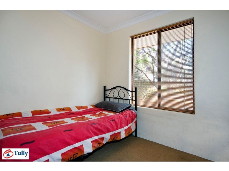 79 South Lake Drive, South Lake WA 6164