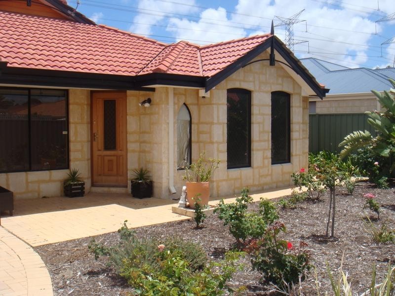 10 Birchwood Court, South Lake WA 6164