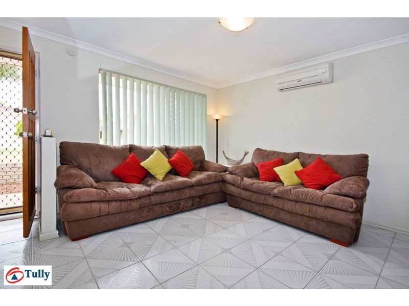 17 Cervantes Loop, Yangebup WA 6164