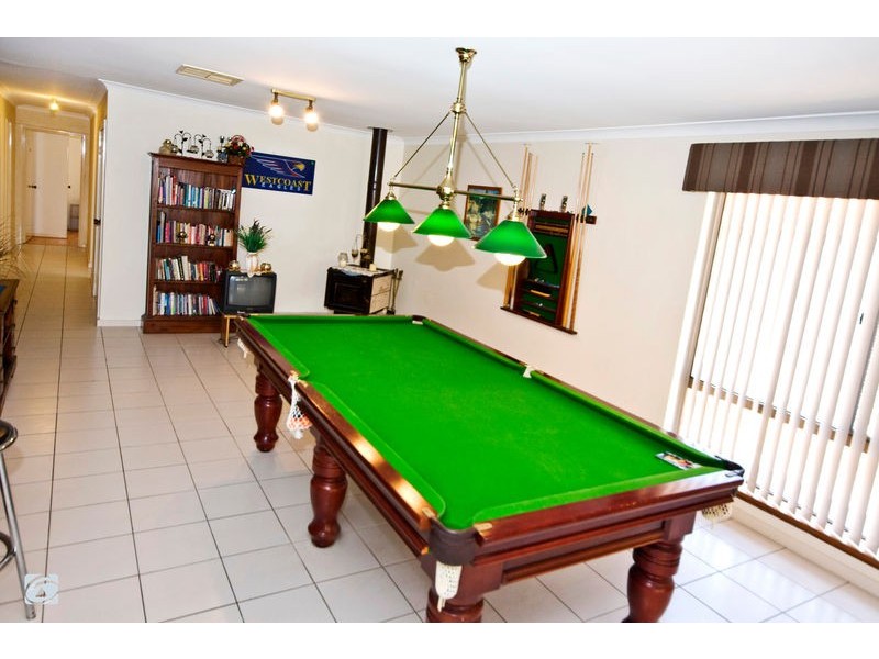 122 Osprey Drive, Yangebup WA 6164