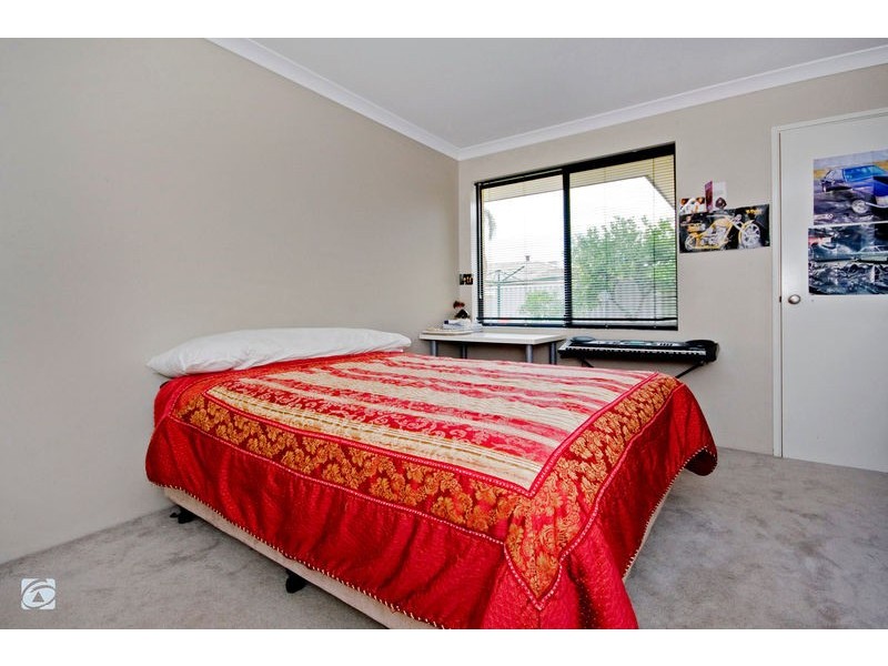 119 South Lake Drive, South Lake WA 6164