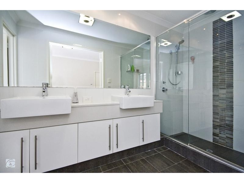 10 Platypus Parkway, Beeliar WA 6164