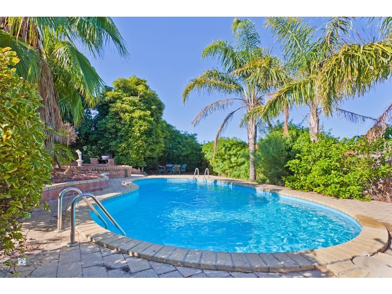 119 Plover Drive, Yangebup WA 6164