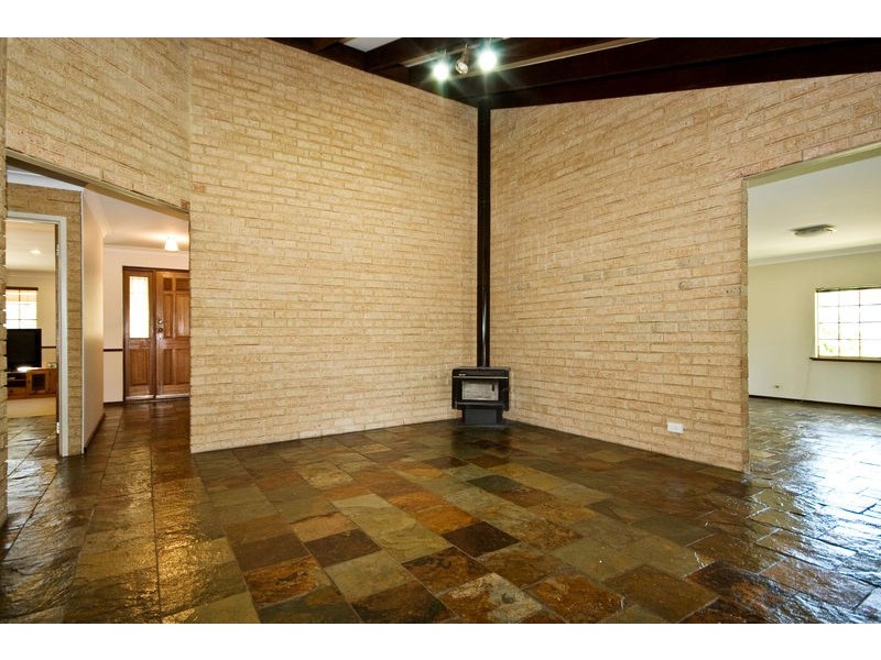 223 De Haer Road, Wandi WA 6167