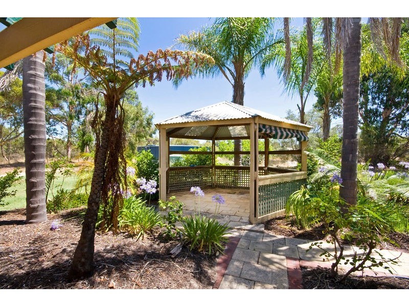 223 De Haer Road, Wandi WA 6167