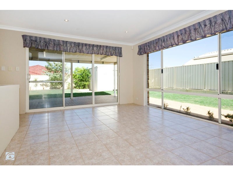 10 Echo Way, Success WA 6164