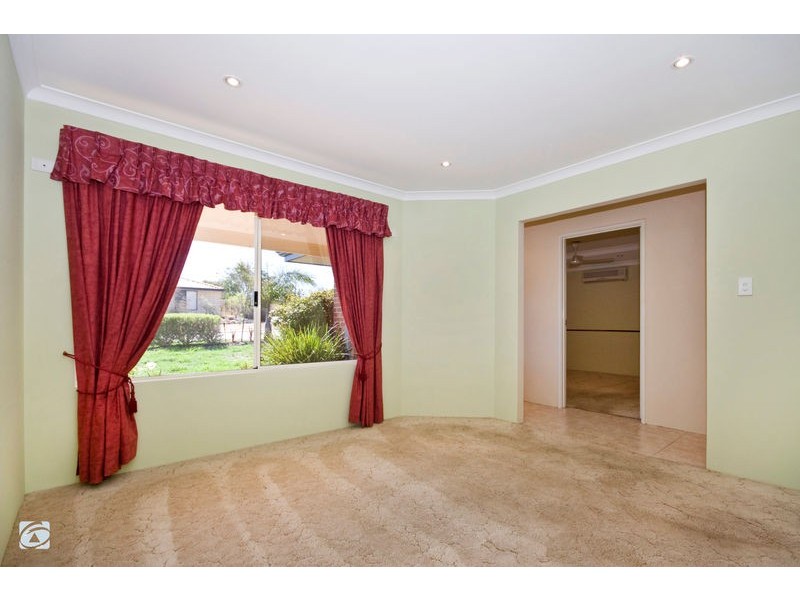 10 Echo Way, Success WA 6164