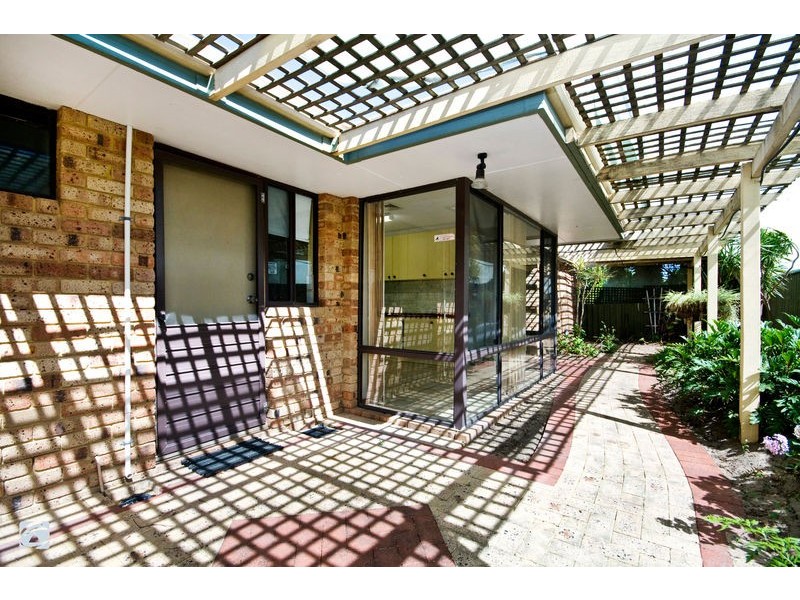 109 Elderberry Drive, South Lake WA 6164