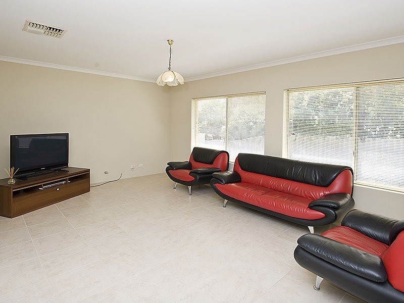 109 Meller Road, Bibra Lake WA 6163