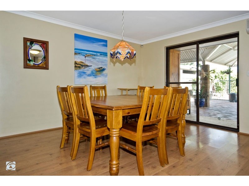 4 Gum Court, Yangebup WA 6164